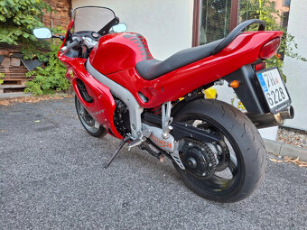 Triumph ST 955i sprint - 4