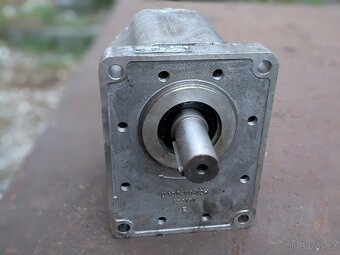 LKT nové hydraulické čerpadlo - 4