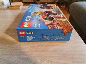 LEGO® City 60397 + LEGO® City 60395 + dárek (balíkovna 30kc) - 4