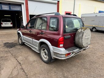 SUZUKI GRAND VITARA 2.5 V6 - 4