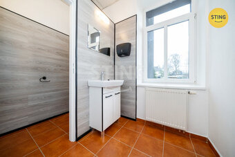 pronájem nebytových prostor 110m2, ul. Zengrova, Ost, 129429 - 4