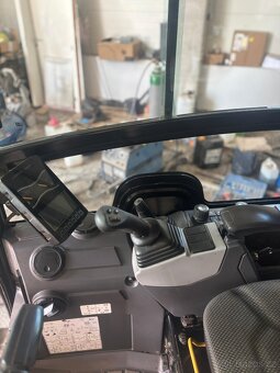 Minibagr caterpillar 301,8 - 4