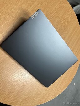 Výkonný 14” notebook Lenovo (i5, 16 GB RAM, 512 GB SSD) - 4