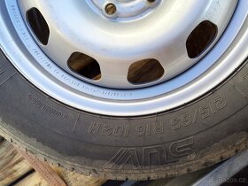 4x4 215/65 R16 102 H - 4