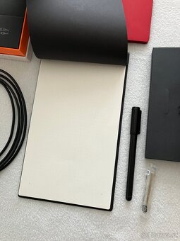 Lenovo Yoga Book One notebook / tablet - 4