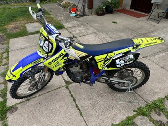 Yamaha YZ250F - 4