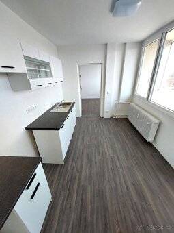 Pronájem bytu 3+1, U Věžových domů 2935/6, Most - 4