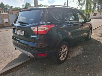 Ford Kuga - 4