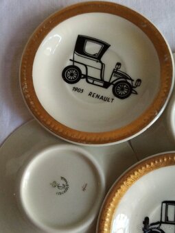 Retro porcelánové talířky s automobily, dekorativní - 4