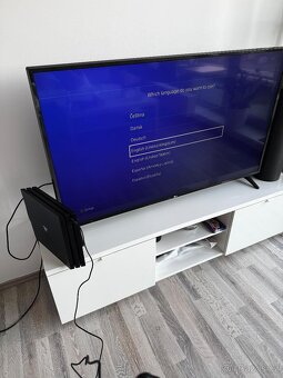 PS4 PRO 1TB - 4