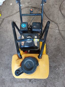 Vibrační deska JCB - 4