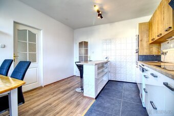 Byt 3+1, 92 m2/balkon, Hradec Králové – centrum. - 4