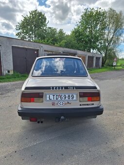 Škoda 120 L - 4