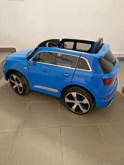 Elektrické autíčko Audi Q7 - 4