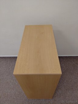 PRODÁM 2 MENŠÍ SKŘÍŇKY - 4