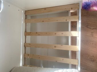 Krásná dětská postel - 4