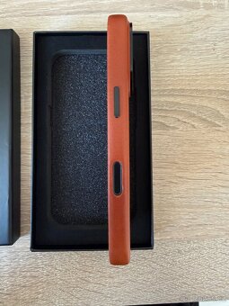 Prémiový kožený obal Ryan London iPhone 16 Pro - 4