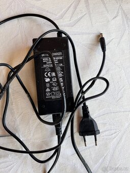 Prodám elektrickou koloběžku Siver. - 4