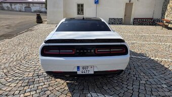 Dodge Challenger 5,7 R/T HEMI r.v. 2019 najeto 34 tkm - 4