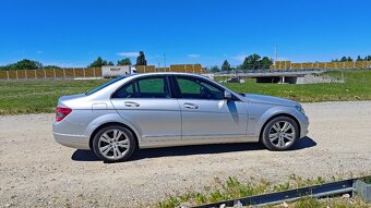 Mercedes-Benz C220 cdi Avantgarde - 4