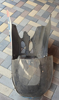 závodní motocykl yamaha RD 350  kapotáž - 4