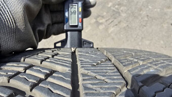Zimní pneu 245/35/20 Michelin - 4