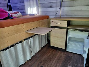 Obytná dodávka Peugeot Boxer 2,2 - 4