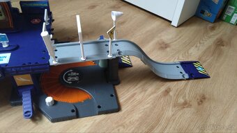 Majorette Creatix Airport – letiště pro autíčka - 4