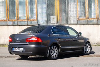 Škoda Superb - 4