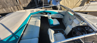 LOD KAJUTOVA BAYLINER 1851 CAPRI S PRIVESEM - 4