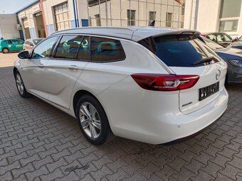 Opel Insignia Sports Tourer 2.0CDTI 125kW HUD Dynamic LED - 4