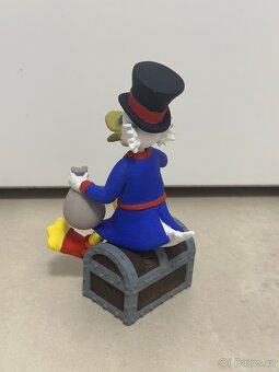 Figurka Scrooge McDuck (Strýček Skrblík) - 4