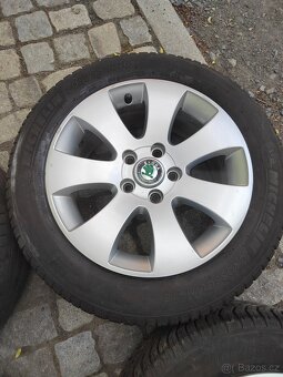 Prodám orig alu 16 škoda Octavia 2 Superb 5x112 ET 45 letní - 4