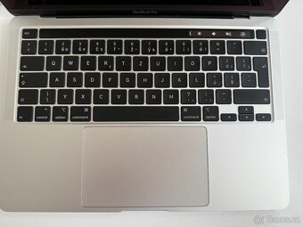 MacBook Pro 13" TB i5 2.0GHz 4-core 16GB 512GB - 4