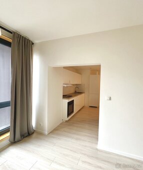 Prodej, byt 2+kk, 49 m, Poděbradská 1026/52, Praha - Vysočan - 4