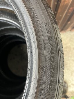 Pneumatiky 235/40ZR18 - 4