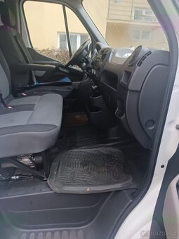 Renault master 2.2 D chladak - 4