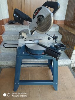 Prodám VELKOU pokosovou pilu s posuvem Einhell KGSZ 300 UG. - 4