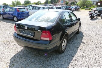 Volkswagen Bora 1.9 TDi - 4