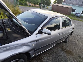 Auto na náhradné diely - 4