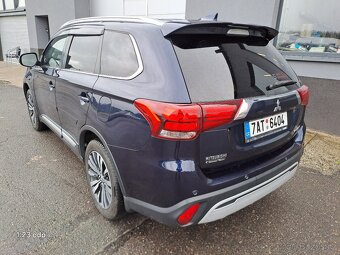 OUTLANDER 2,0i 4WD LPG 7MÍST,INTENSE+, TOPSTAV - 4