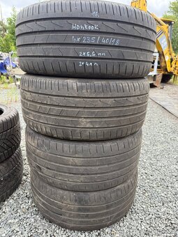 4 x letní pneu r18 235/40/18 - 4