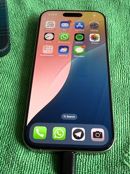 Apple iPhone 16 pro 1tB - 4