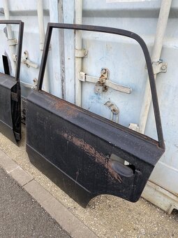 Zadní dveře na auto Lada - 4