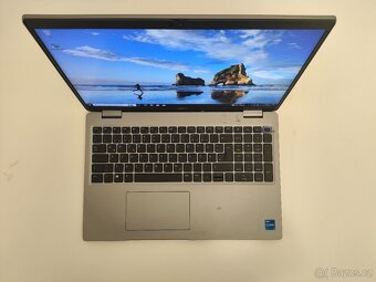 Dell Latitude 5520 i5-1135G7, 8-16 GB RAM, 256-512 GB SSD - 4