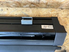 ZADNÍ ROLETA KUFRU AUDI A4 B6/B7 - 4