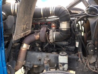 Freightliner FLC 1985 - výborný stav - 4