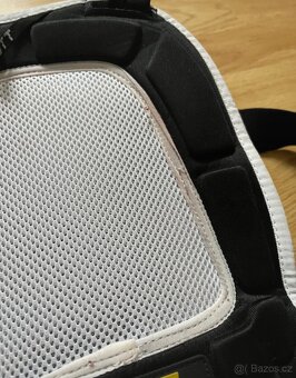 Chránič páteře Scott - 4