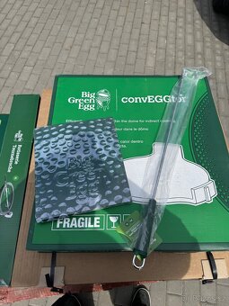 Big Green Egg XL – originálně zabalený s bohatým příslušenst - 4