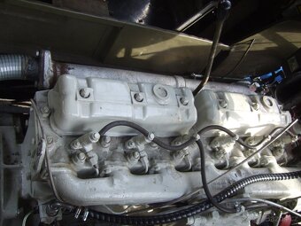 Motor zetor crystal do praga v3s - 4